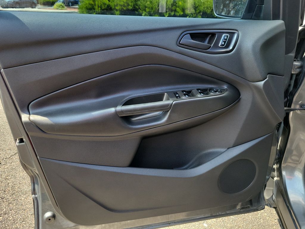 Thumbnail: 2014 Ford Escape - 27