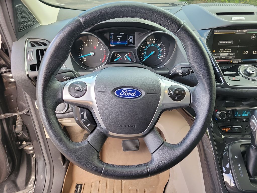 Thumbnail: 2015 Ford Escape - 10