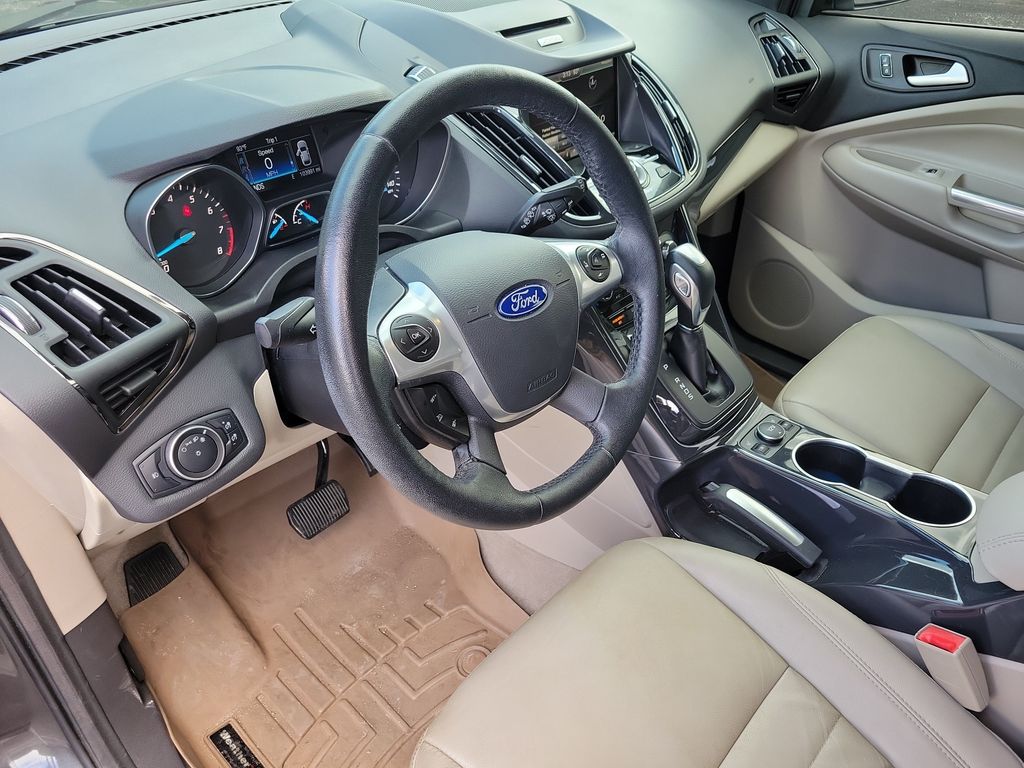 Thumbnail: 2015 Ford Escape - 29