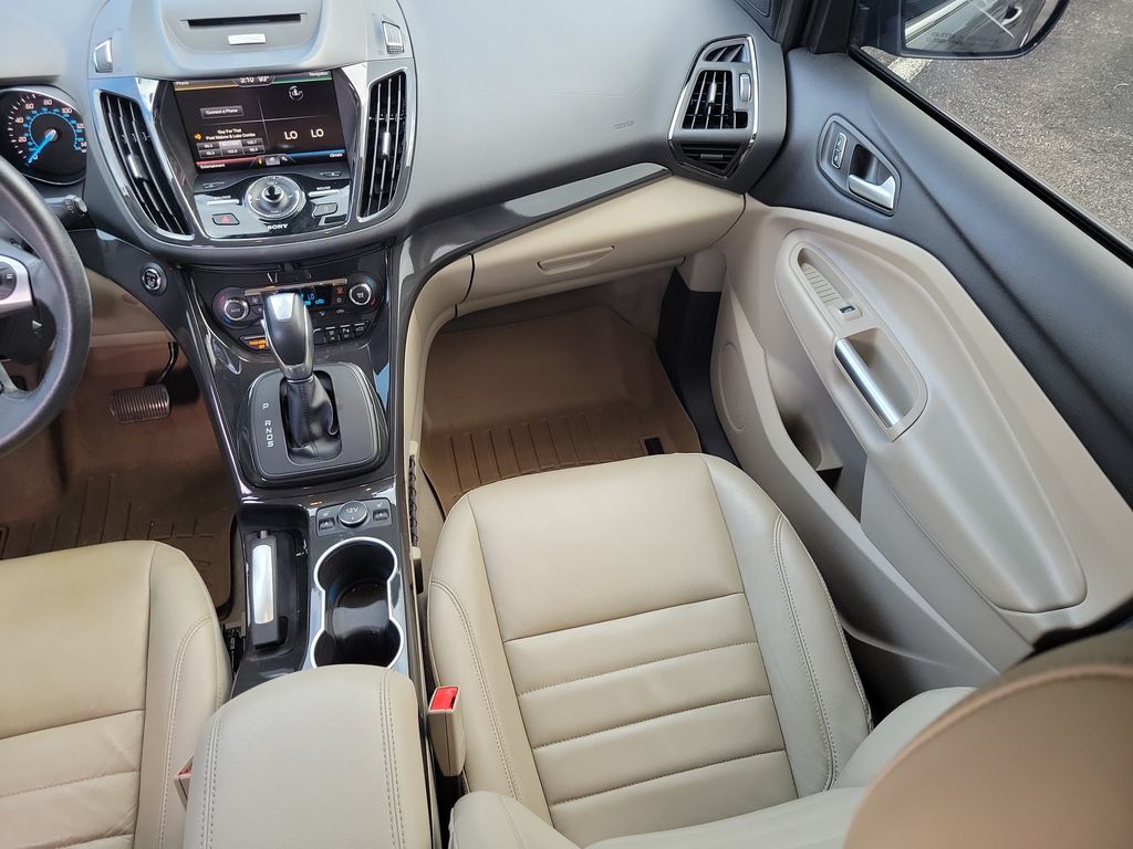 Thumbnail: 2015 Ford Escape - 6