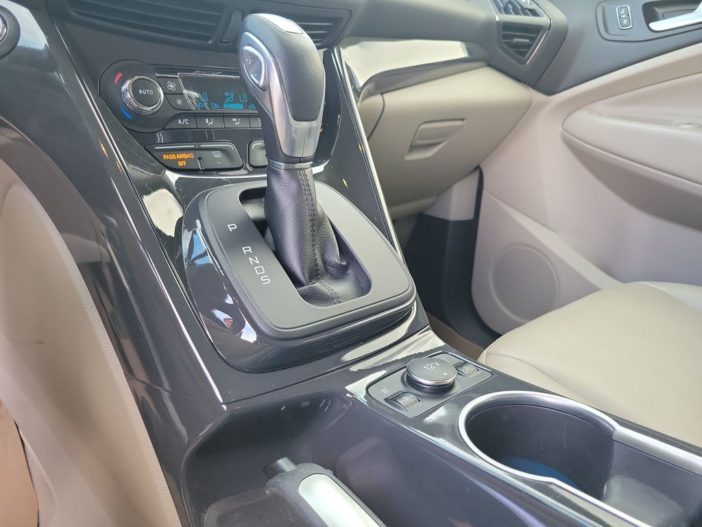 Thumbnail: 2015 Ford Escape - 12