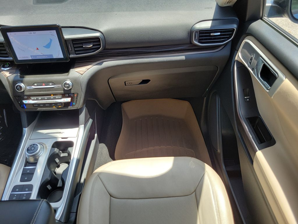 Thumbnail: 2020 Ford Explorer - 21