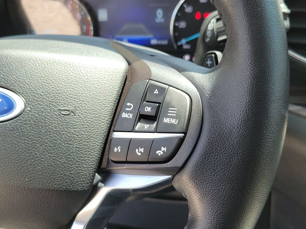 Thumbnail: 2020 Ford Explorer - 27