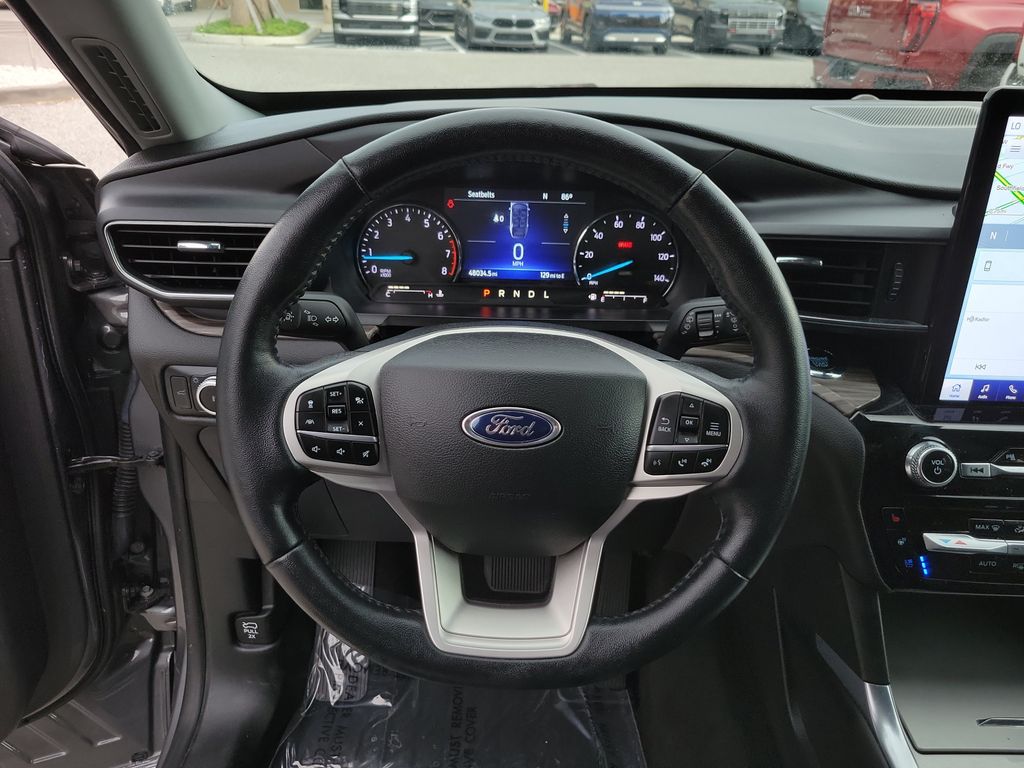 Thumbnail: 2022 Ford Explorer - 10