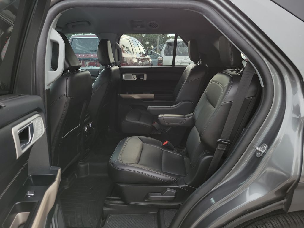Thumbnail: 2022 Ford Explorer - 18