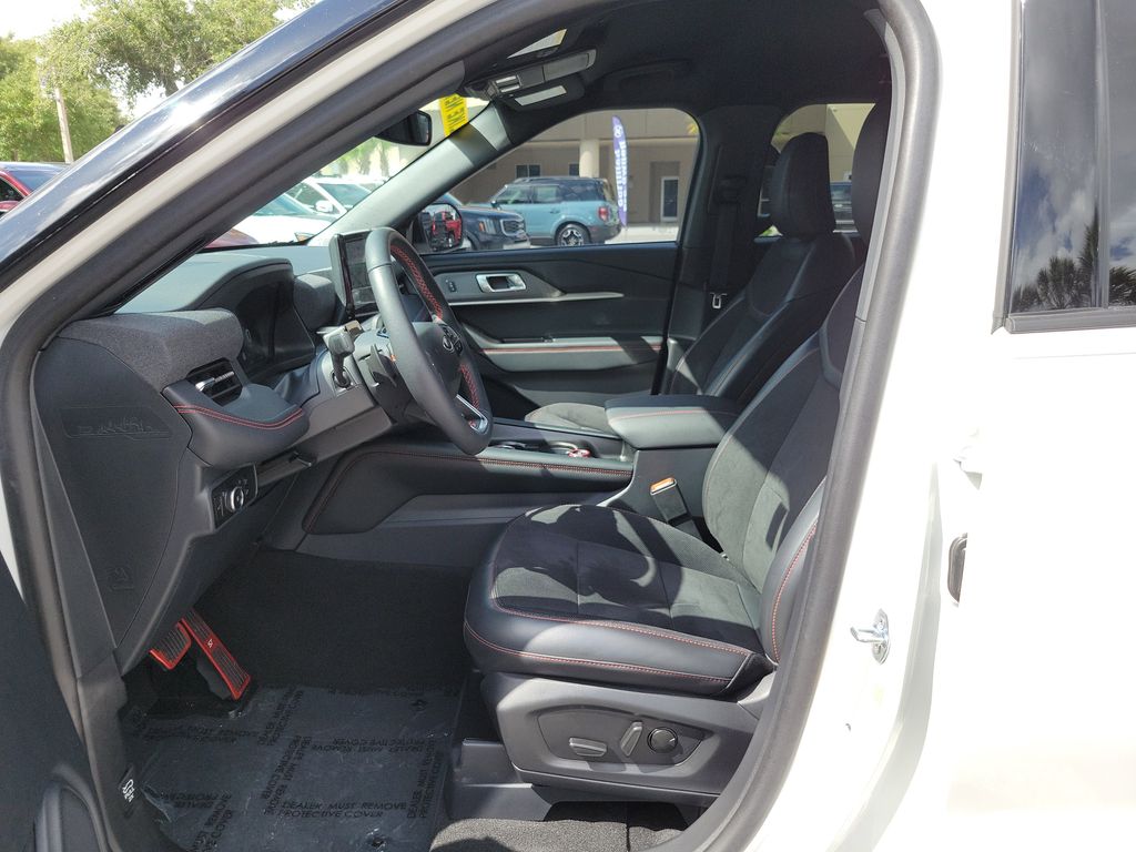 Thumbnail: 2025 Ford Explorer - 7