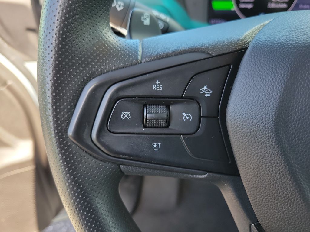 Thumbnail: 2023 Chevrolet Bolt EV - 26