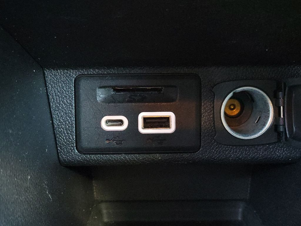 Thumbnail: 2023 Chevrolet Bolt EV - 18