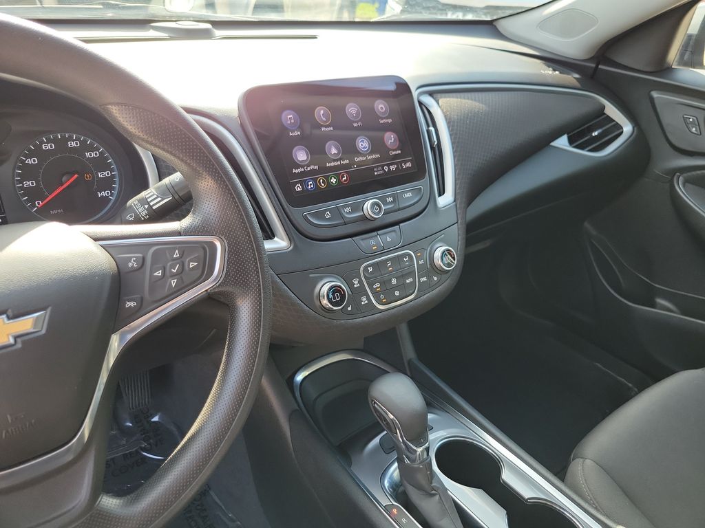 Thumbnail: 2023 Chevrolet Malibu - 30