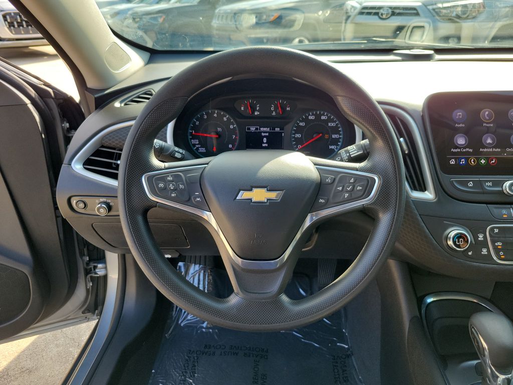 Thumbnail: 2023 Chevrolet Malibu - 24