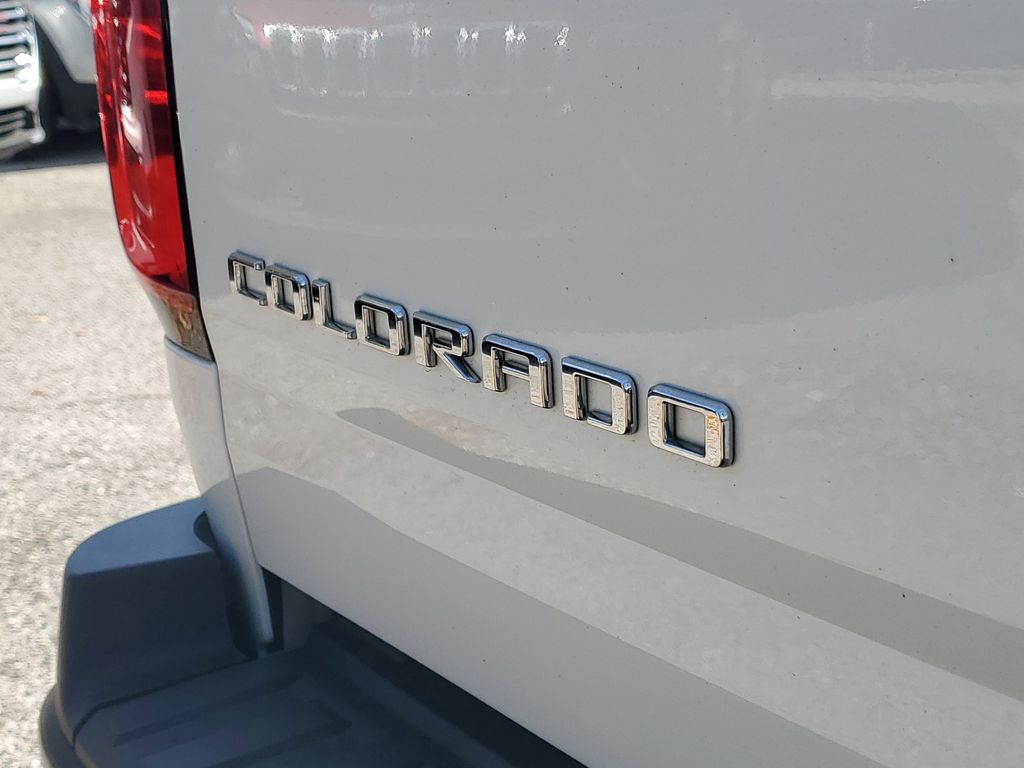 Thumbnail: 2021 Chevrolet Colorado - 16