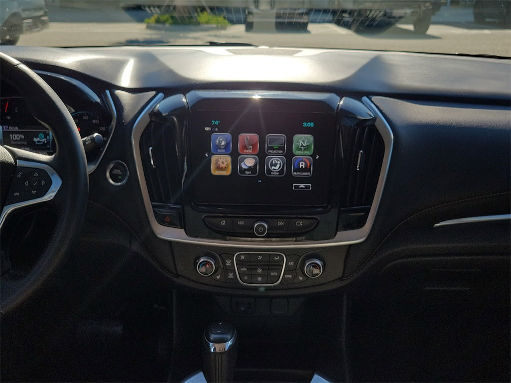 Thumbnail: 2019 Chevrolet Traverse - 11