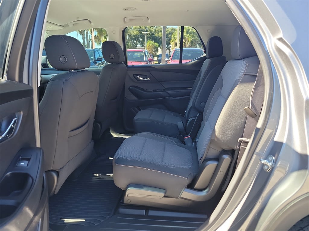 Thumbnail: 2019 Chevrolet Traverse - 8