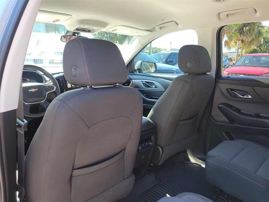 Thumbnail: 2019 Chevrolet Traverse - 18