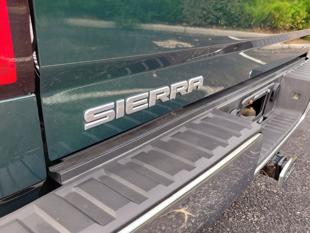 Thumbnail: 2015 GMC Sierra 1500 - 4
