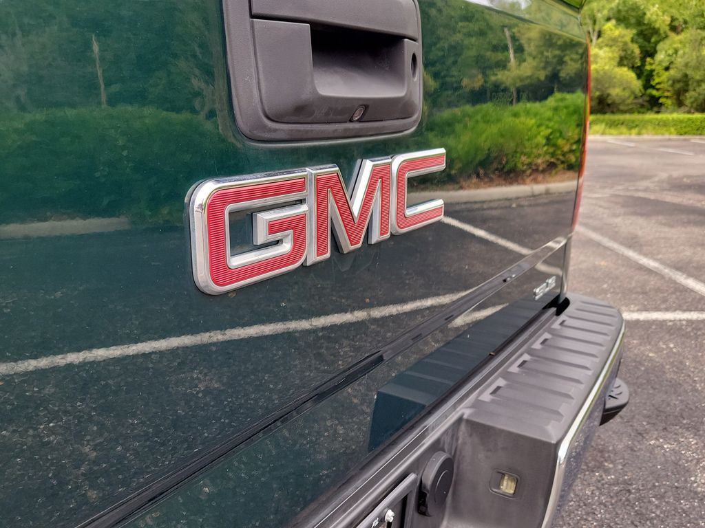 Thumbnail: 2015 GMC Sierra 1500 - 17
