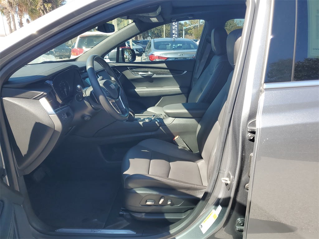 Thumbnail: 2021 Cadillac XT5 - 7