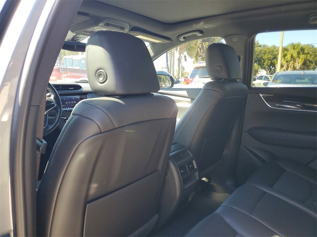 Thumbnail: 2021 Cadillac XT5 - 19