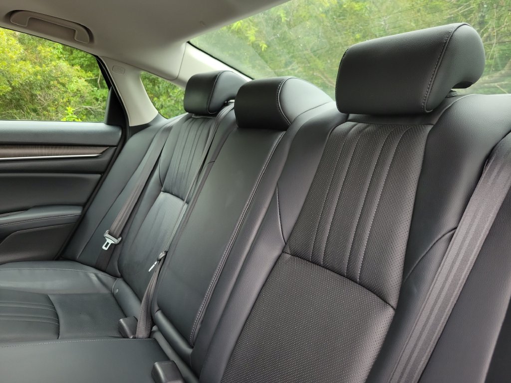 Thumbnail: 2018 Honda Accord - 24