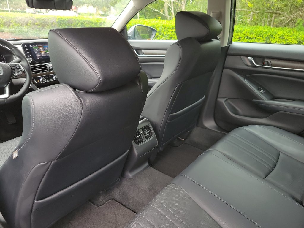 Thumbnail: 2018 Honda Accord - 26