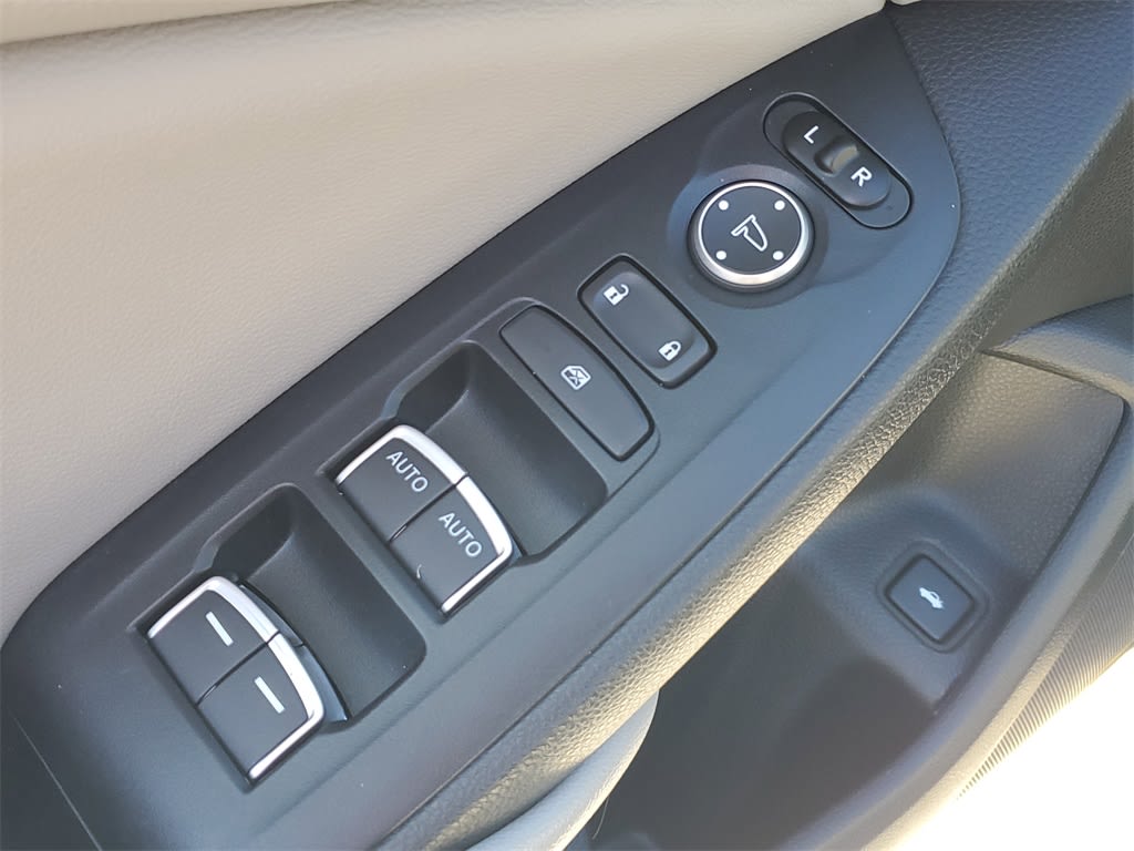 Thumbnail: 2020 Honda Accord - 22