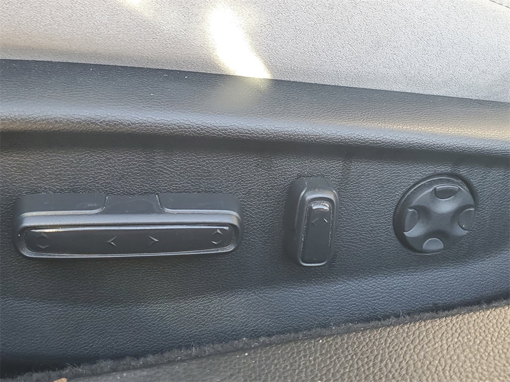 Thumbnail: 2020 Honda Accord - 23