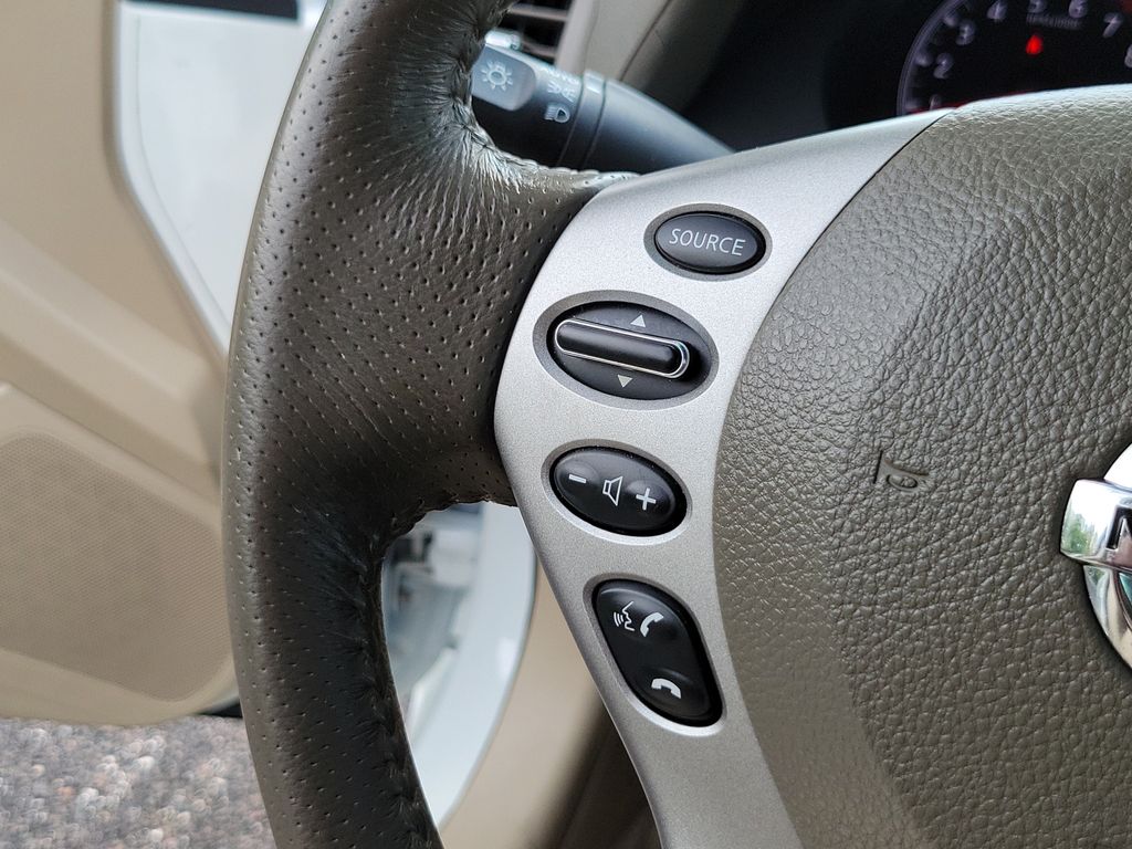 Thumbnail: 2012 Nissan Altima - 26