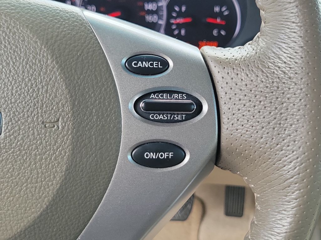 Thumbnail: 2012 Nissan Altima - 27
