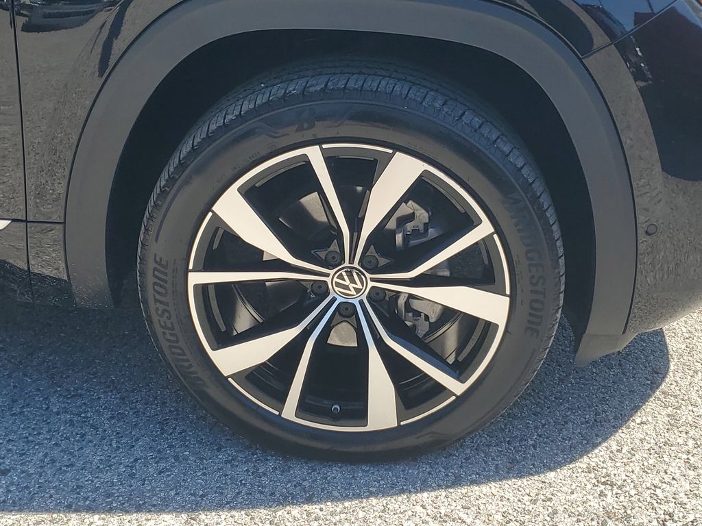 Thumbnail: 2024 Volkswagen Atlas - 5