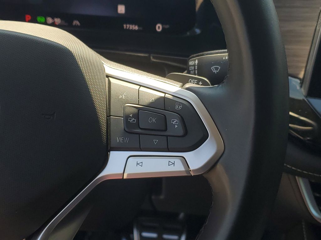Thumbnail: 2024 Volkswagen Atlas - 27