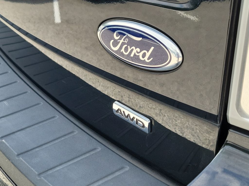 Thumbnail: 2016 Ford Flex - 4