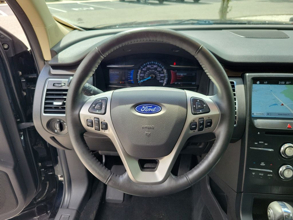 Thumbnail: 2016 Ford Flex - 25
