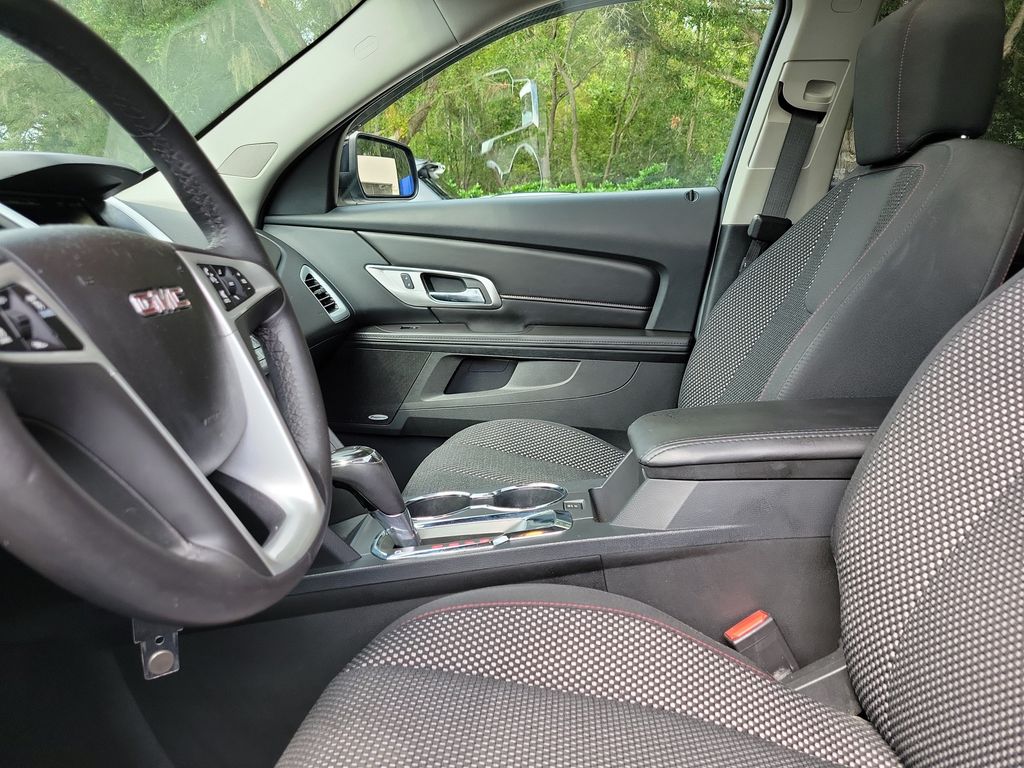 Thumbnail: 2016 GMC Terrain - 9