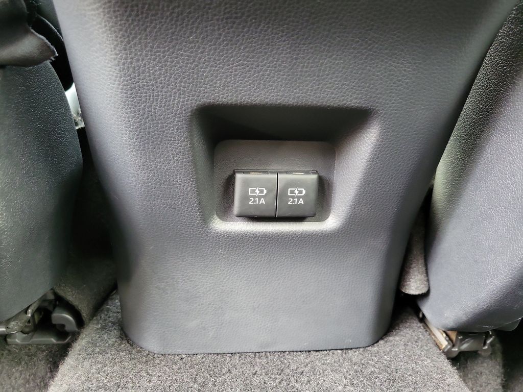 Thumbnail: 2019 Toyota RAV4 - 20