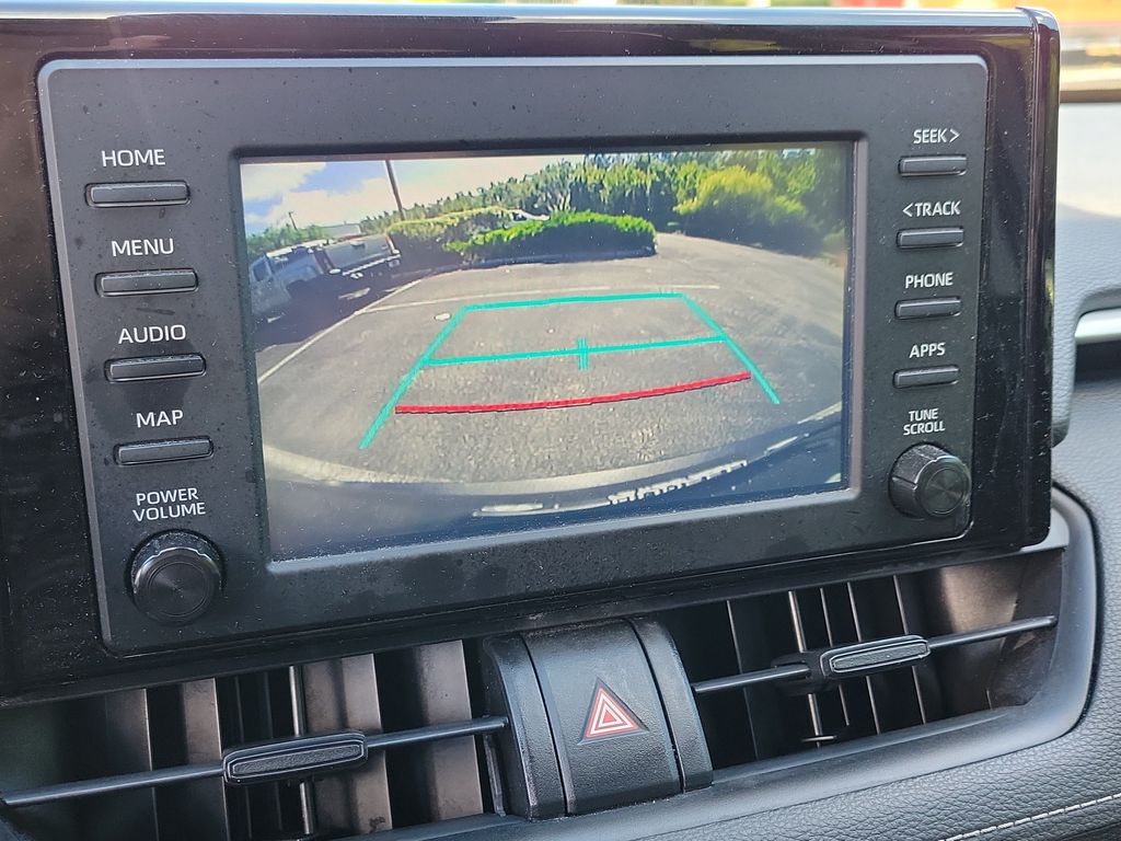 Thumbnail: 2019 Toyota RAV4 - 22