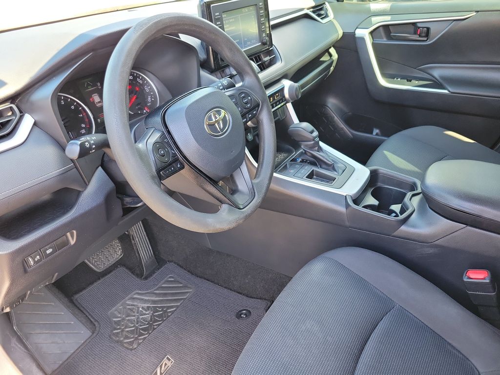 Thumbnail: 2019 Toyota RAV4 - 2
