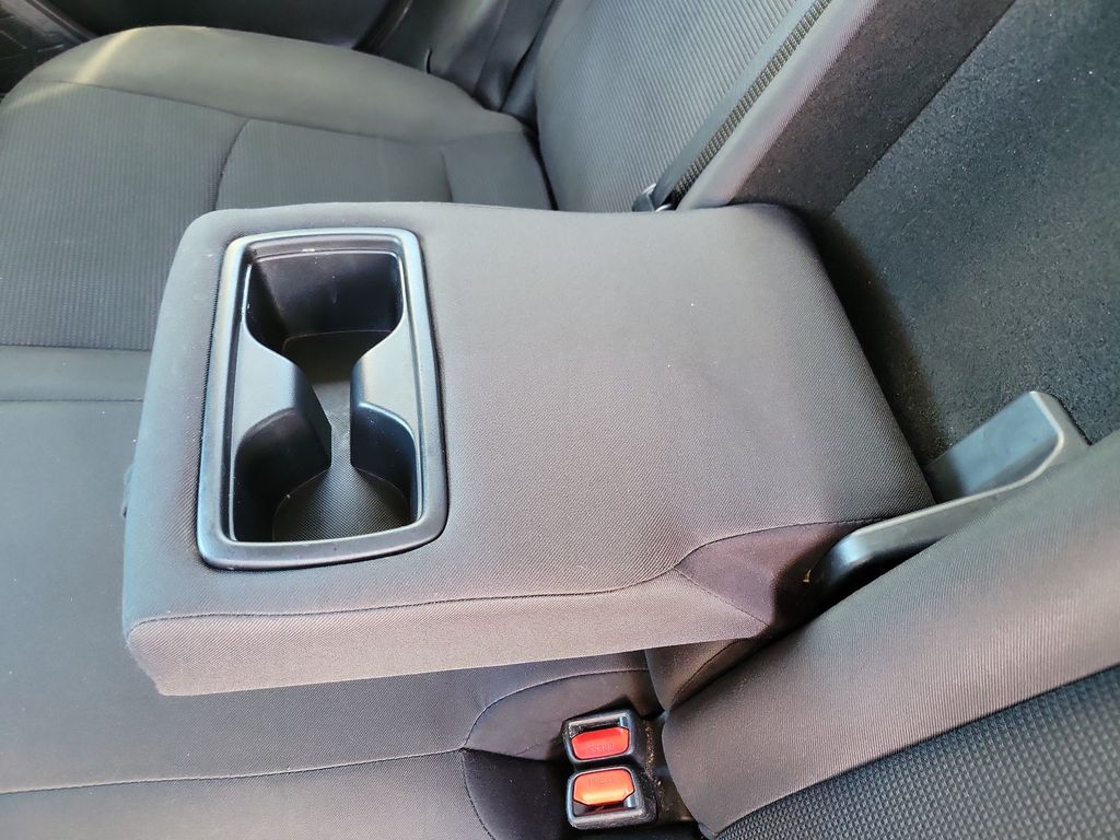 Thumbnail: 2019 Toyota RAV4 - 26