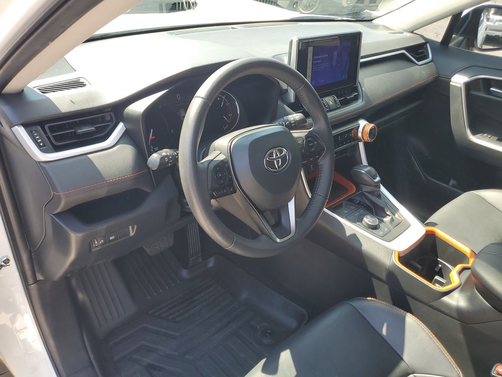 Thumbnail: 2024 Toyota RAV4 - 10