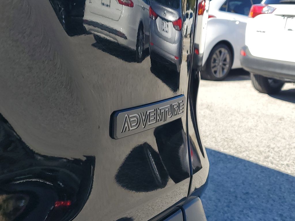 Thumbnail: 2024 Toyota RAV4 - 17