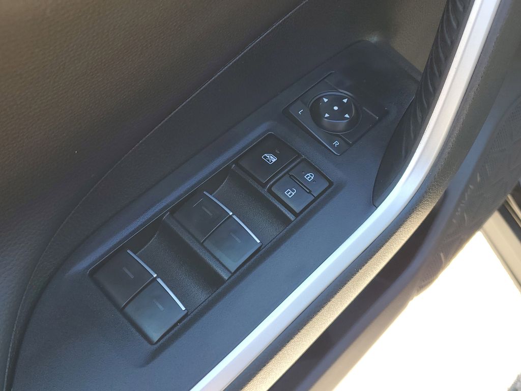 Thumbnail: 2024 Toyota RAV4 - 22