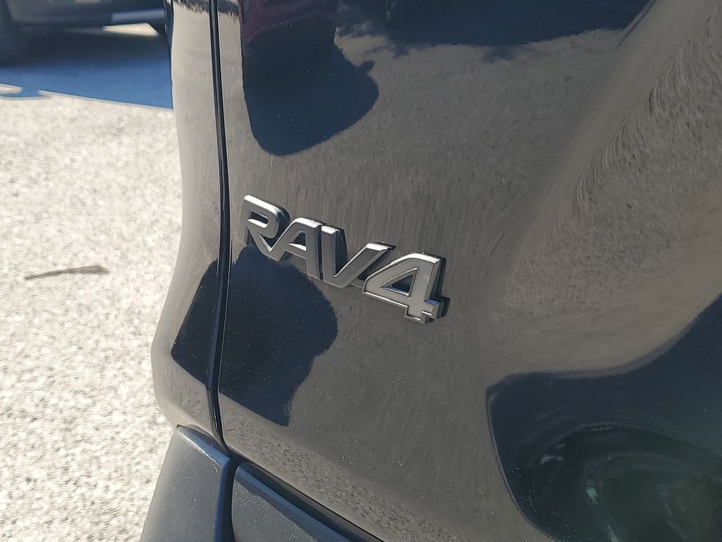 Thumbnail: 2024 Toyota RAV4 - 4