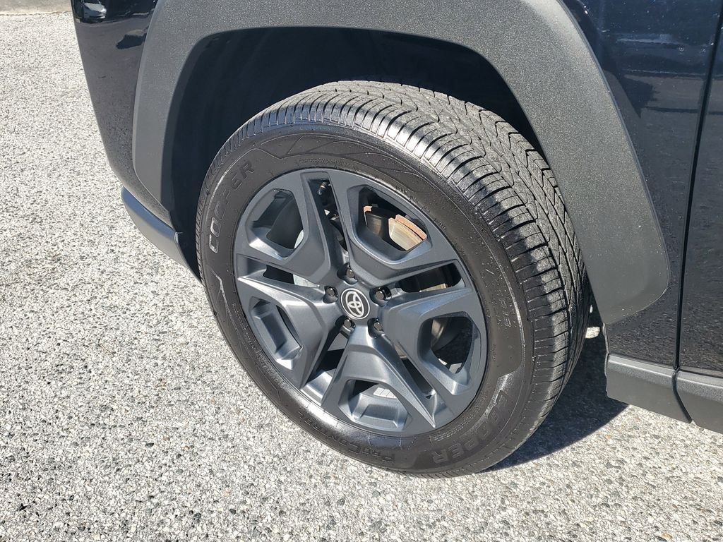 Thumbnail: 2024 Toyota RAV4 - 5