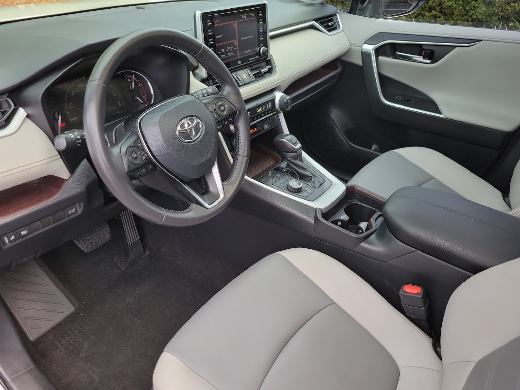 Thumbnail: 2019 Toyota RAV4 - 2