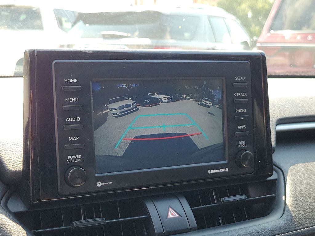 Thumbnail: 2021 Toyota RAV4 - 29