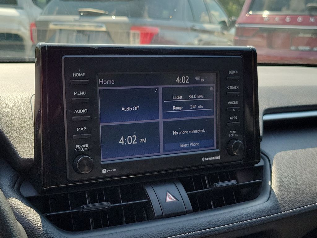 Thumbnail: 2021 Toyota RAV4 - 28