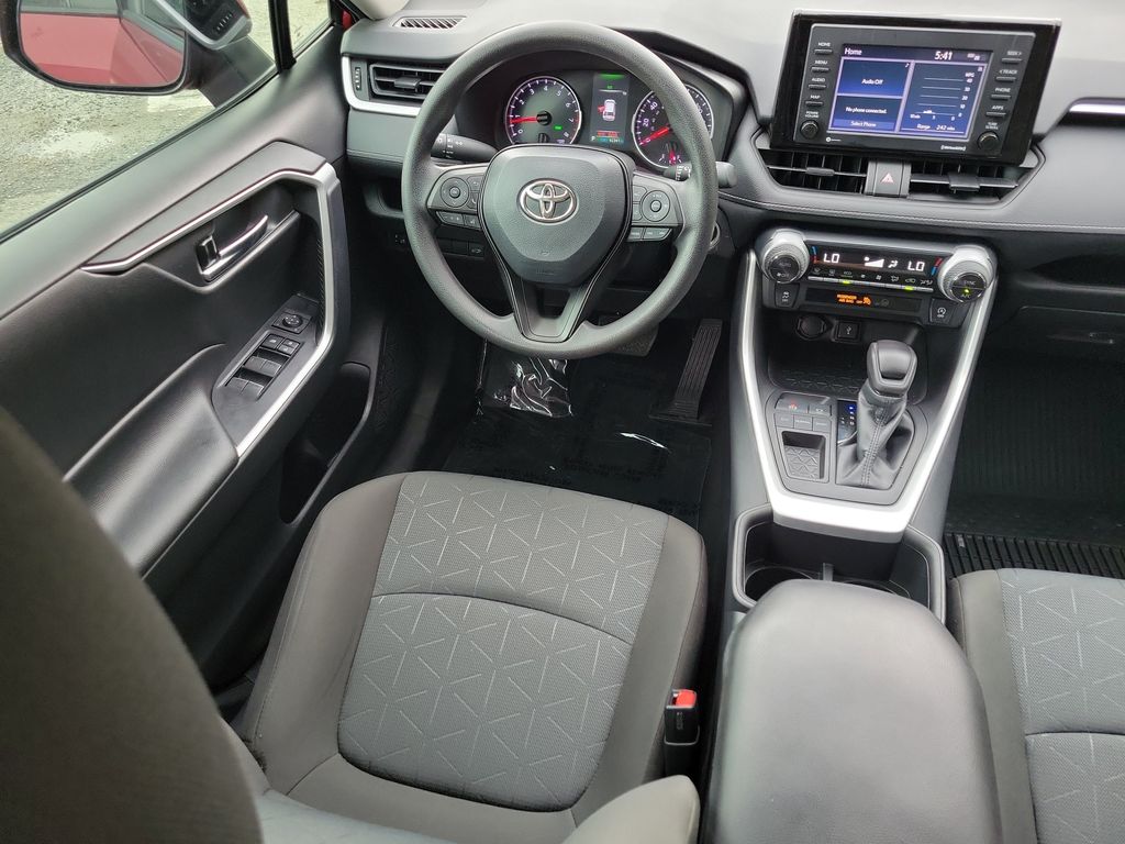 Thumbnail: 2022 Toyota RAV4 - 9