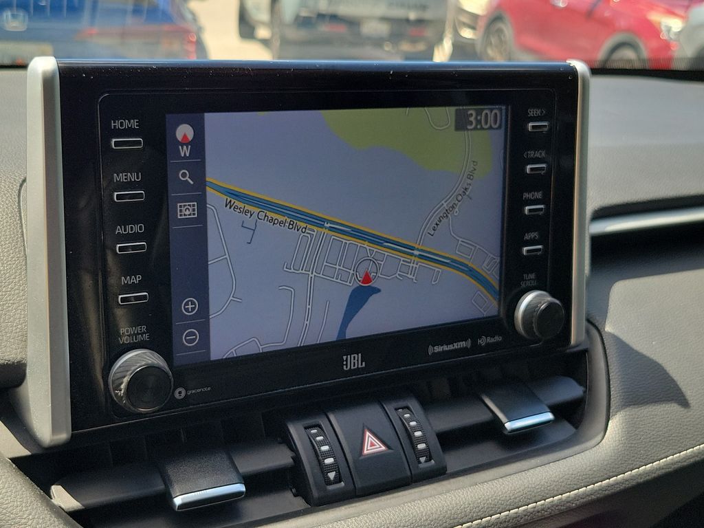 Thumbnail: 2021 Toyota RAV4 - 28