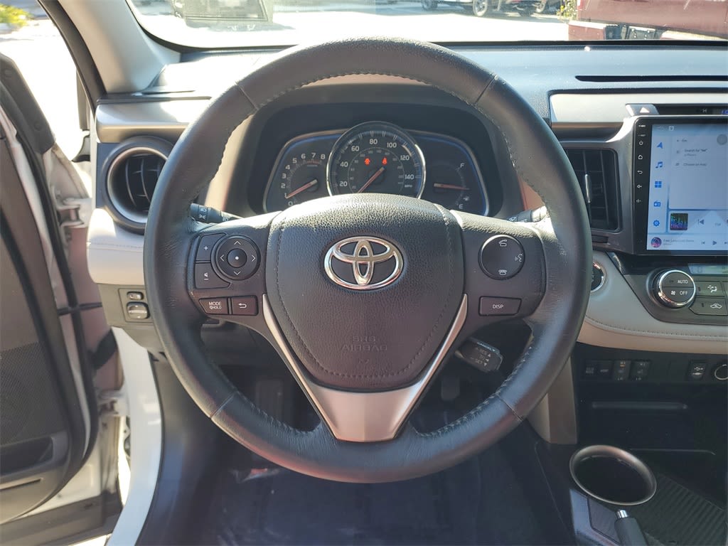 Thumbnail: 2015 Toyota RAV4 - 10