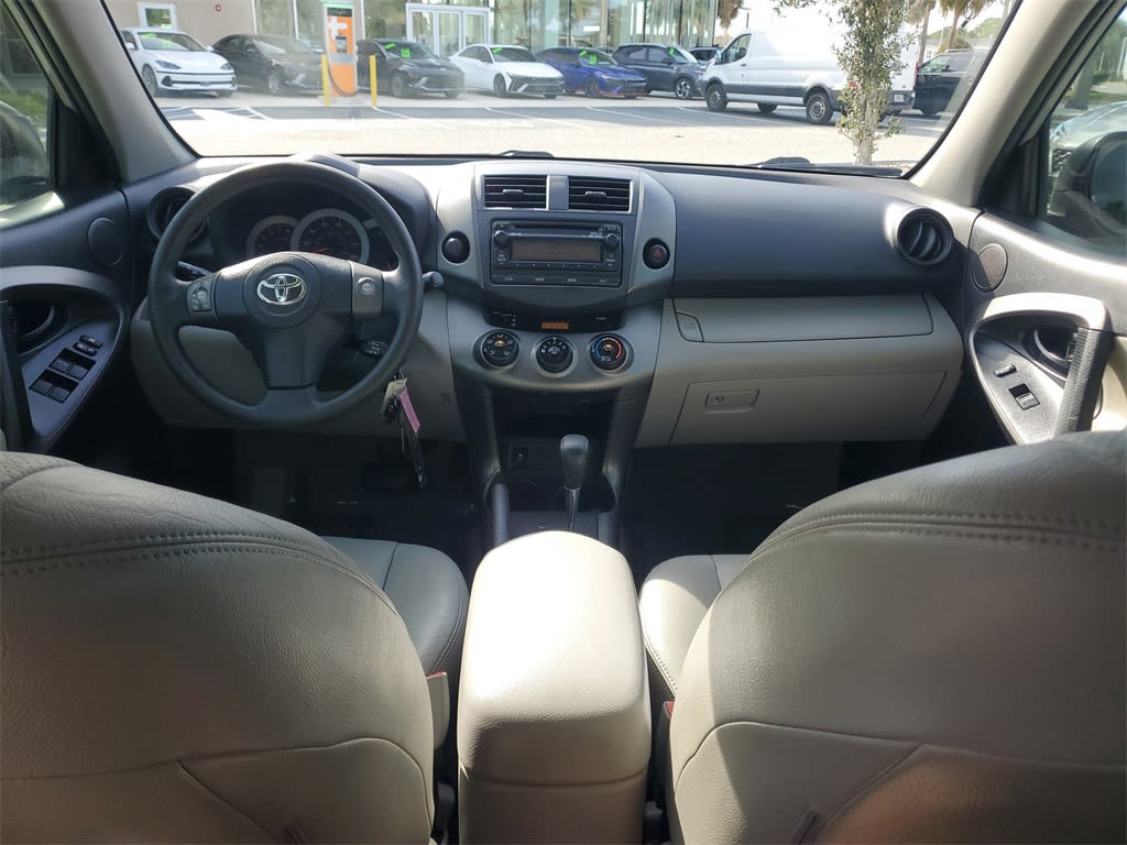 Thumbnail: 2012 Toyota RAV4 - 2