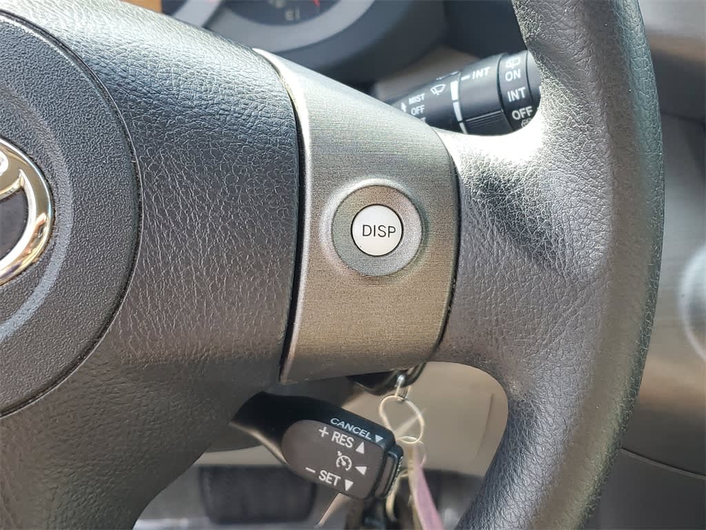 Thumbnail: 2012 Toyota RAV4 - 26